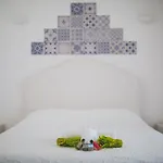 Bed & Breakfast Punta Sallustro 4*