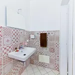 Bed & Breakfast Punta Sallustro 4*