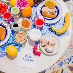 Punta Sallustro Bed & Breakfast 4*