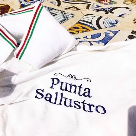 Bed & Breakfast Punta Sallustro 3*