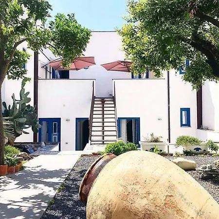 Punta Sallustro 3* Lipari (Isola Lipari)