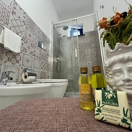 Punta Sallustro Bed & Breakfast