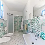 Punta Sallustro 4*