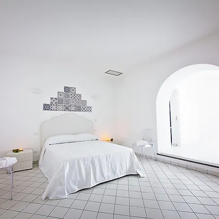 Punta Sallustro فندق مبيت وإفطار