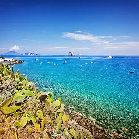 Punta Sallustro 4*