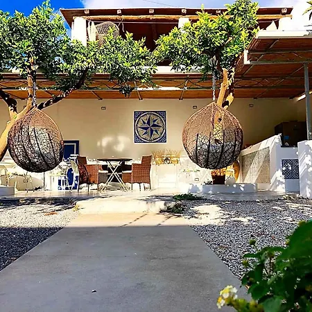 Punta Sallustro Bed & Breakfast