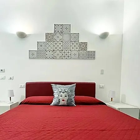 Bed & Breakfast Punta Sallustro 4*