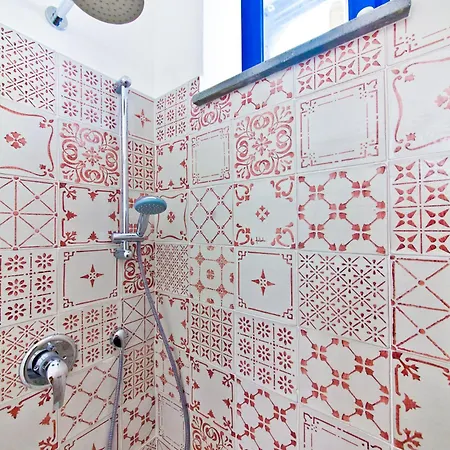 Punta Sallustro Bed and Breakfast Λίπαρι