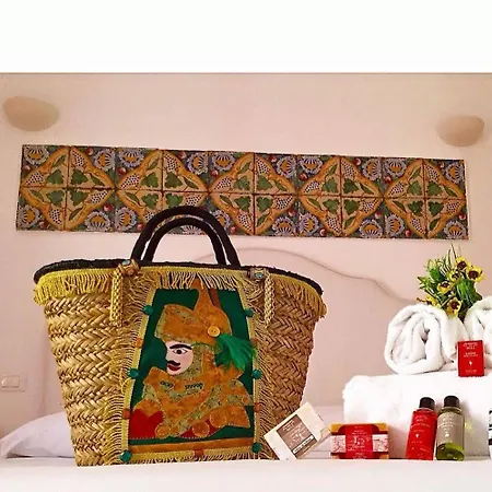 Oda ve Kahvaltı Punta Sallustro Lipari (Isola Lipari)