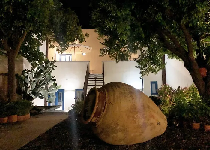 Punta Sallustro Bed & Breakfast 4*