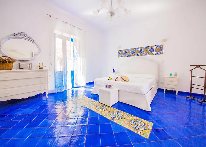 Punta Sallustro Bed & Breakfast